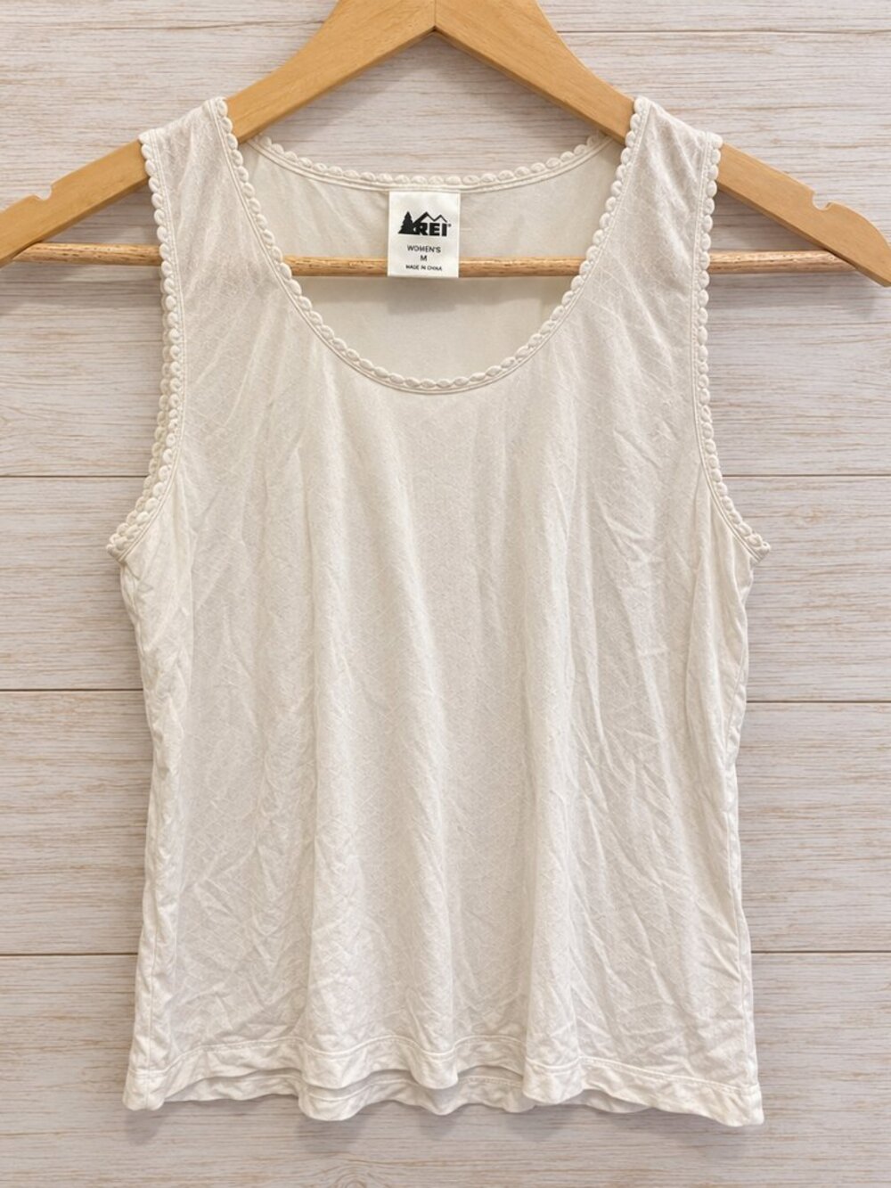 REI 100% Silk Tank Top Base Layer Cream Women’s M Lightweight